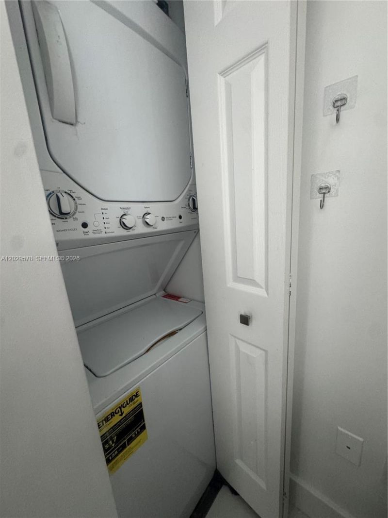 50 Biscayne Blvd , Unit 2707, Miami, FL 33132 Photo