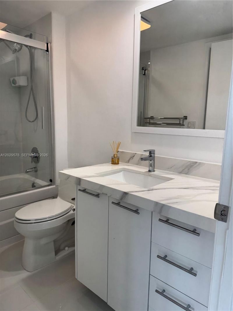 50 Biscayne Blvd , Unit 2707, Miami, FL 33132 Photo