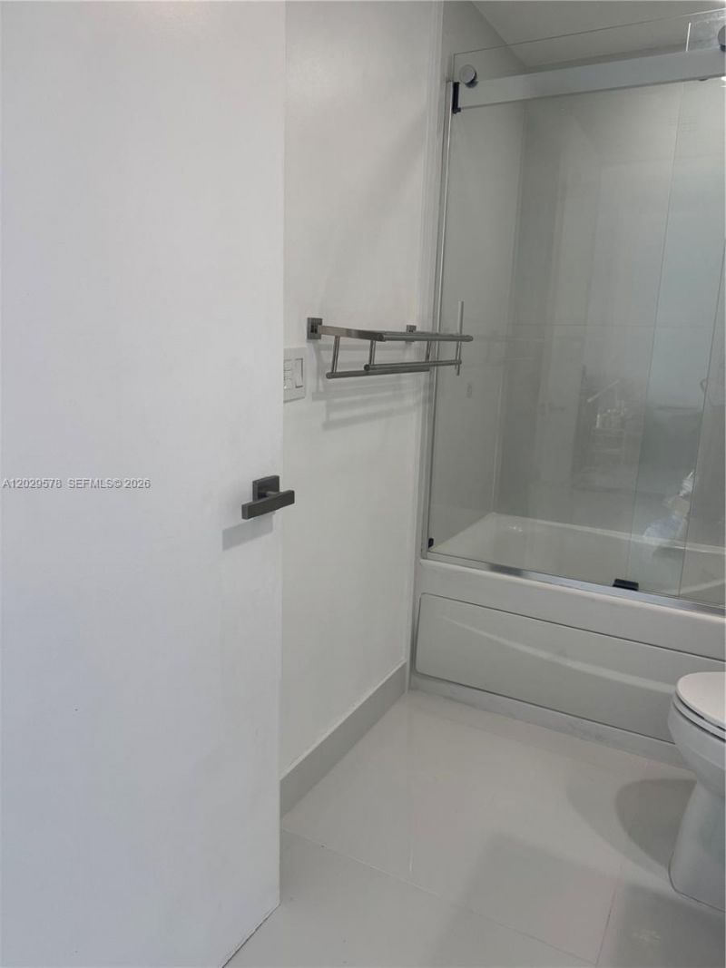 50 Biscayne Blvd , Unit 2707, Miami, FL 33132 Photo