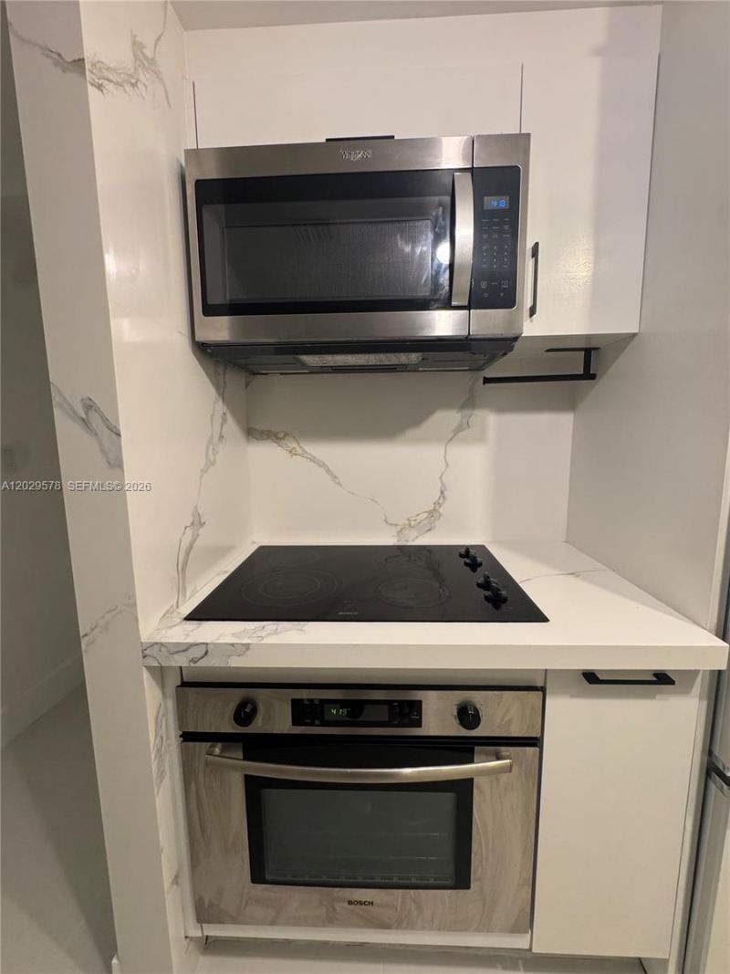 50 Biscayne Blvd , Unit 2707, Miami, FL 33132 Photo