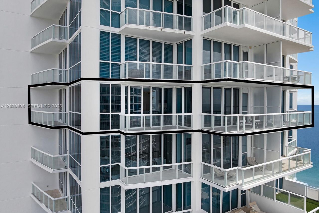 50 S Pointe Dr , Unit 2903, Miami Beach, FL 33139 Photo