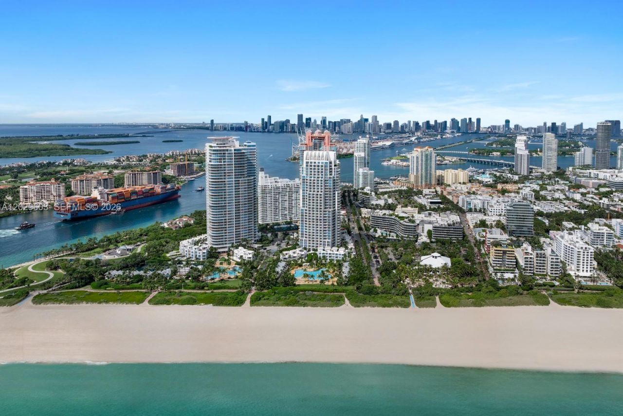 50 S Pointe Dr , Unit 2903, Miami Beach, FL 33139 Photo