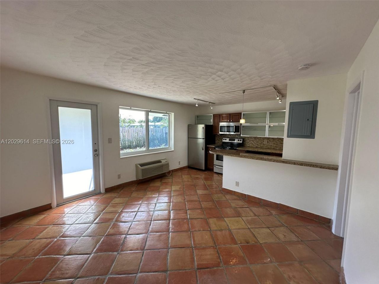 1324 NE 16th Ave , Unit 2, Fort Lauderdale, FL 33304 Photo