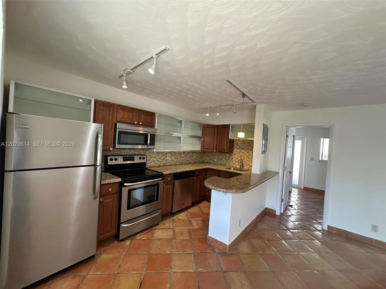 1324 NE 16th Ave , Unit 2, Fort Lauderdale, FL 33304 Photo