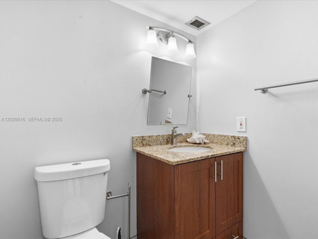 340 Sunset Dr , Unit 1407, Fort Lauderdale, FL 33301 Photo