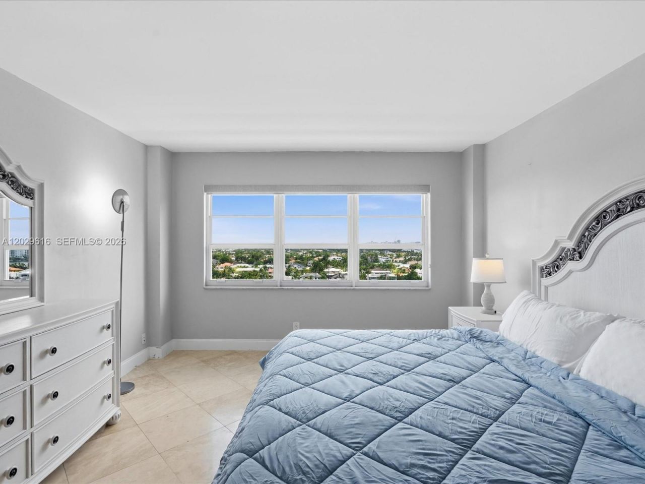 340 Sunset Dr , Unit 1407, Fort Lauderdale, FL 33301 Photo