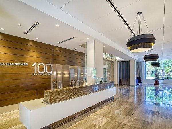100 Bayview Dr , Unit 703, Sunny Isles Beach, FL 33160