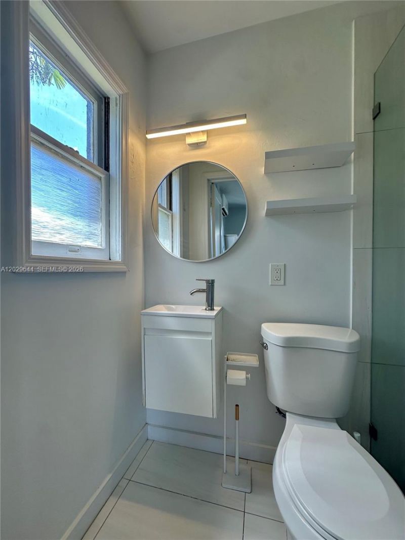 415 75th St, Unit 4A, Miami Beach, FL 33141 Photo