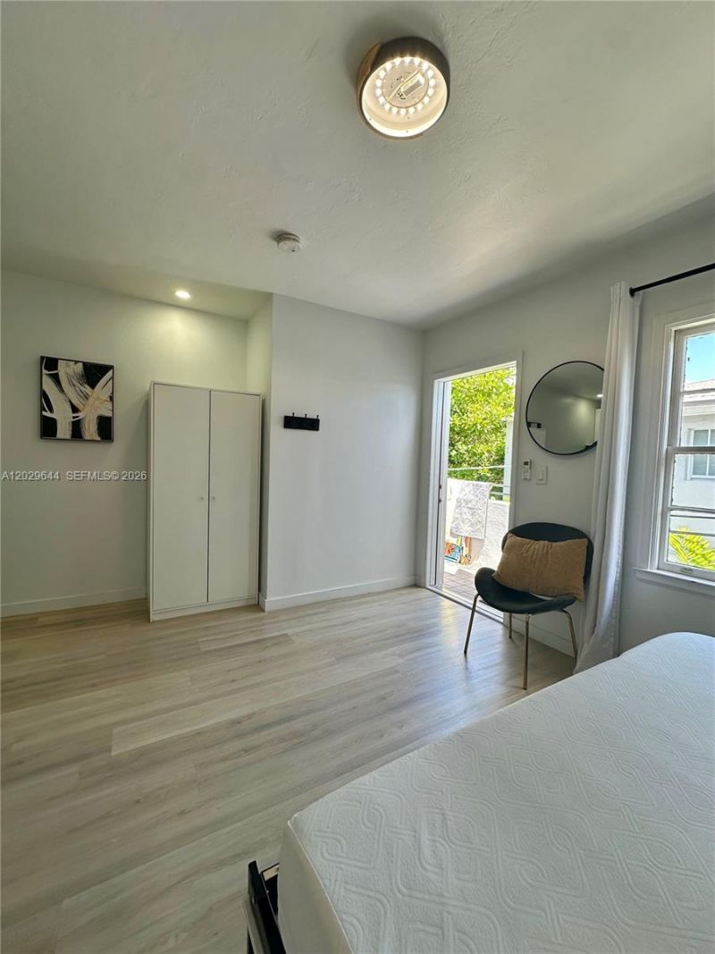 415 75th St, Unit 4A, Miami Beach, FL 33141 Photo