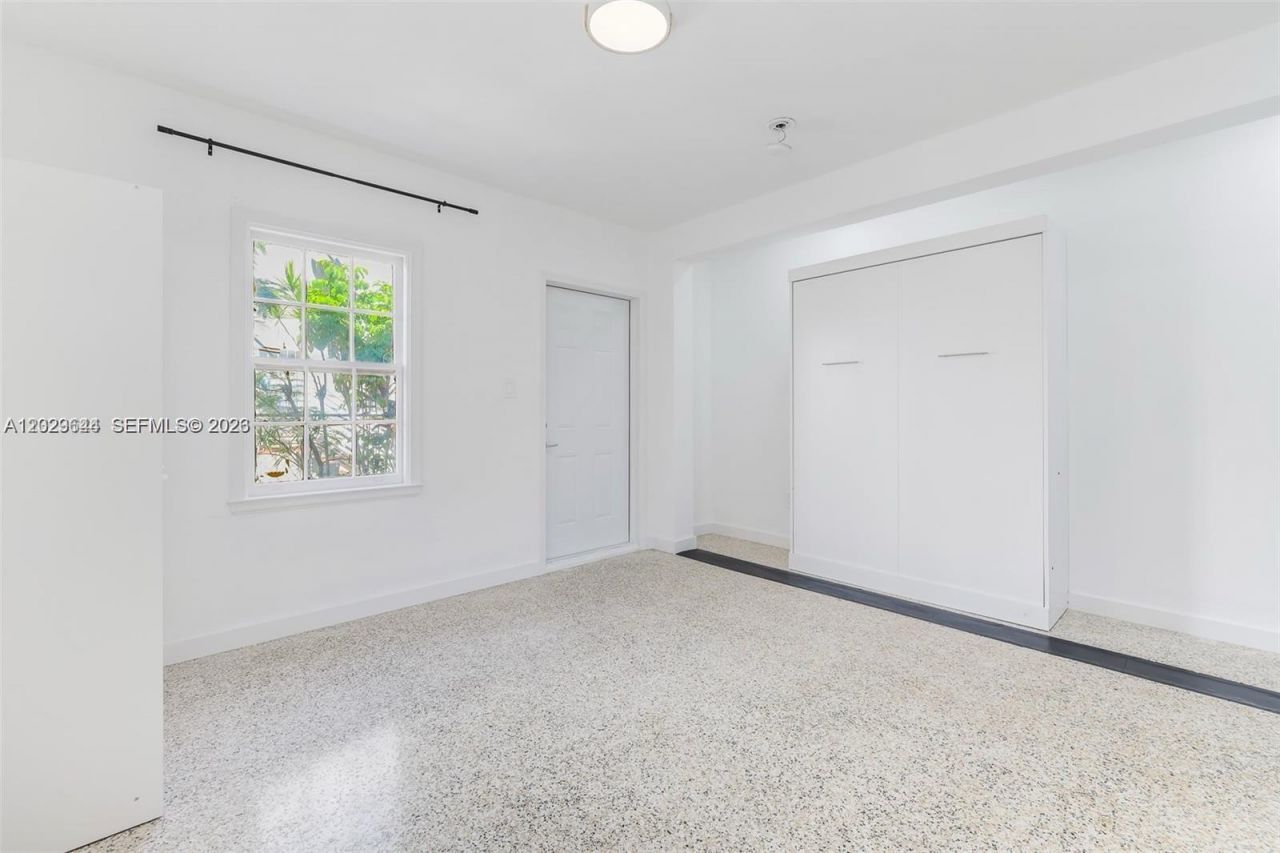 415 75th St , Unit 4A, Miami Beach, FL 33141 Photo