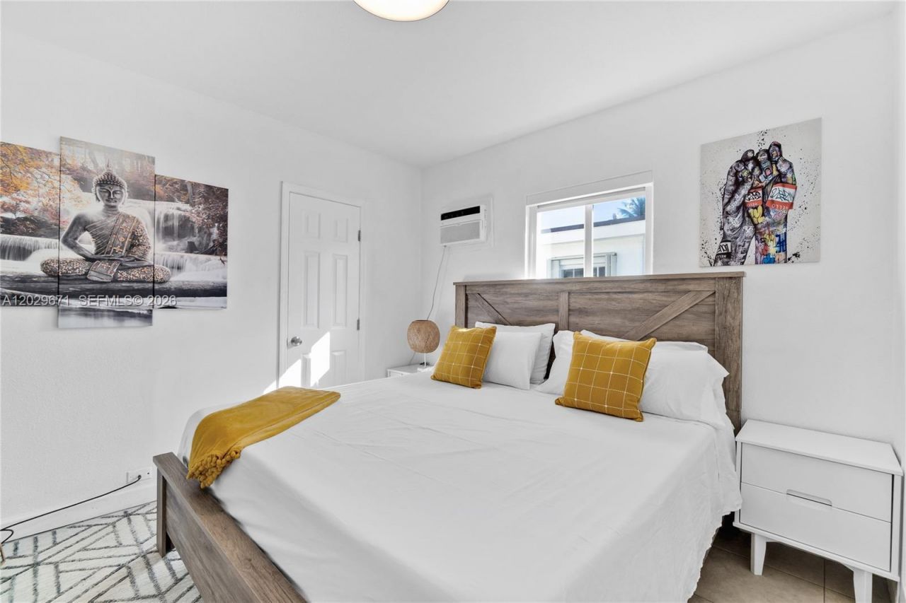 1021 NW 23rd Ave , Unit 1023, Miami, FL 33125 Photo