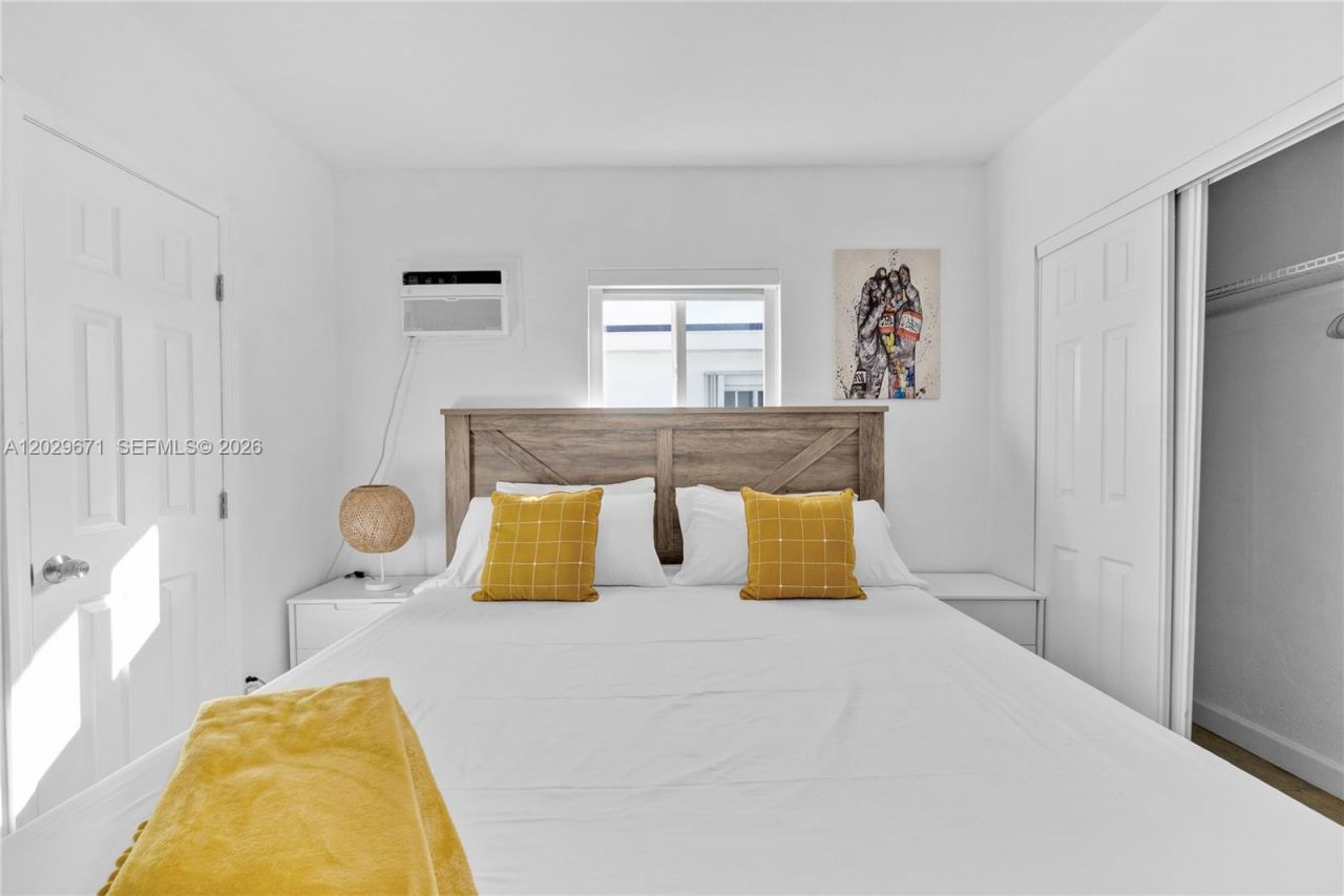 1021 NW 23rd Ave , Unit 1023, Miami, FL 33125 Photo