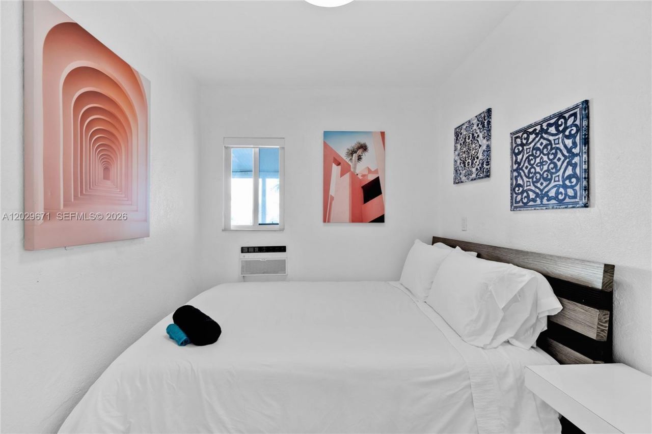 1021 NW 23rd Ave , Unit 1023, Miami, FL 33125 Photo