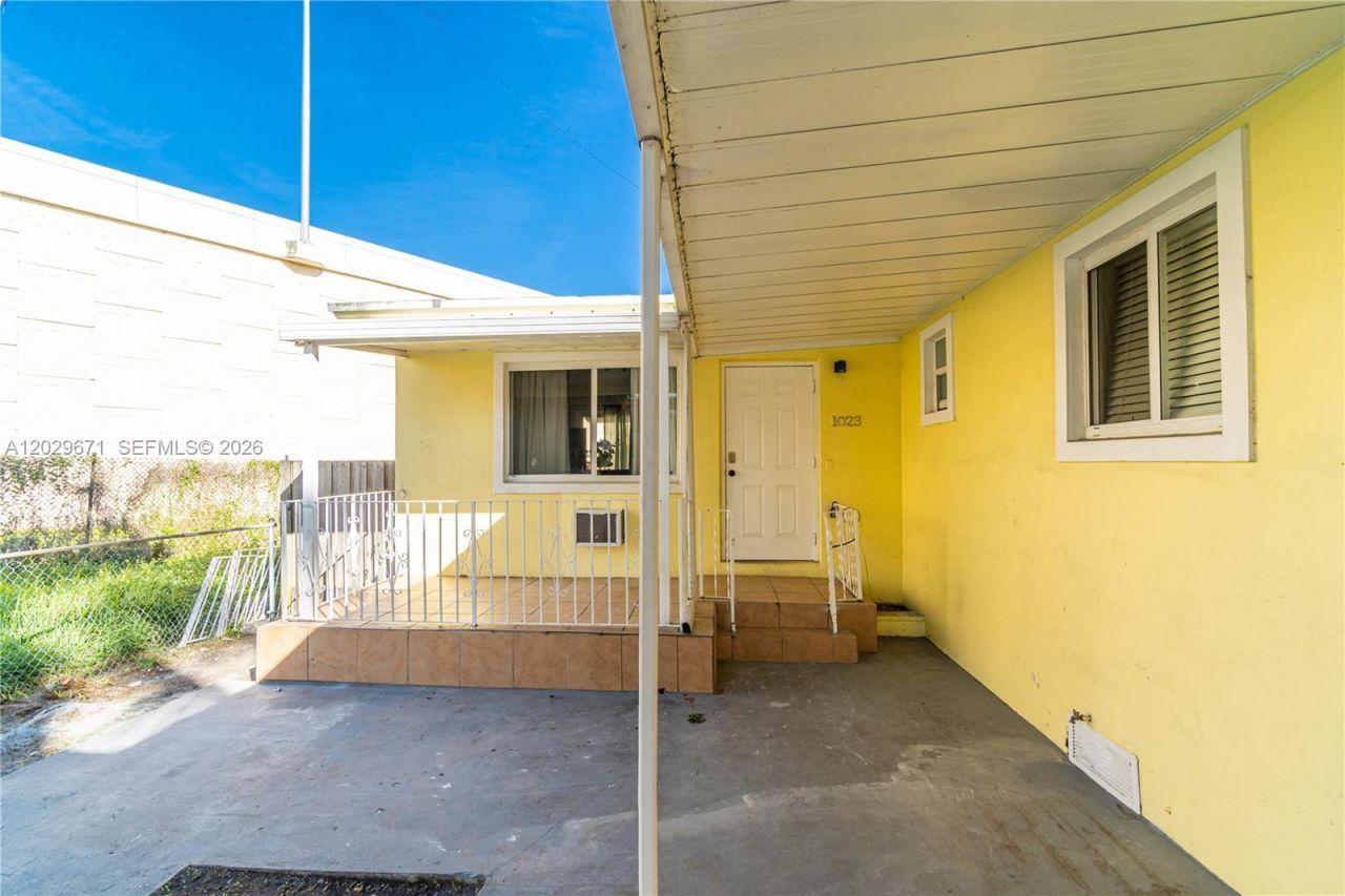 1021 NW 23rd Ave , Unit 1023, Miami, FL 33125 Photo