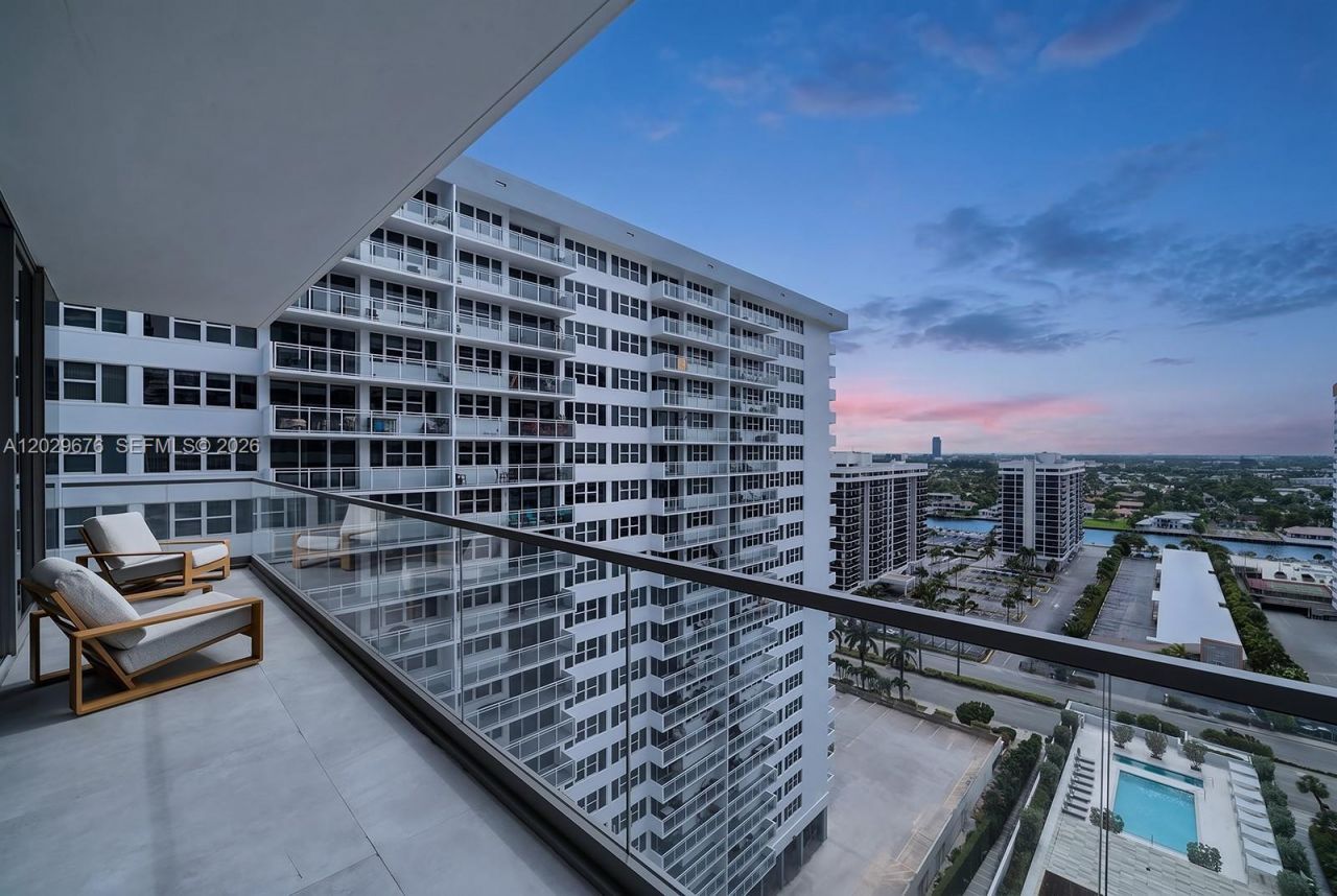 2000 S Ocean Dr , Unit 15B, Hallandale Beach, FL 33009 Photo