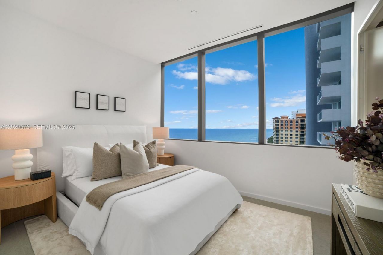 2000 S Ocean Dr , Unit 15B, Hallandale Beach, FL 33009 Photo
