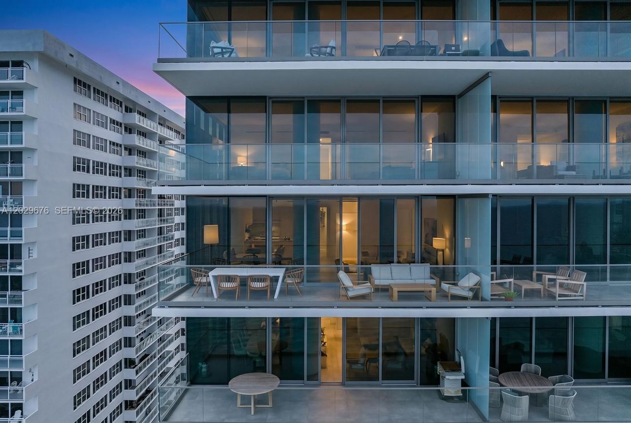 2000 S Ocean Dr , Unit 15B, Hallandale Beach, FL 33009 Photo