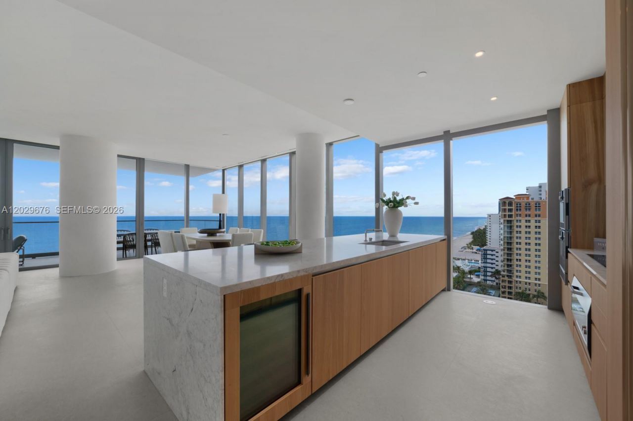 2000 S Ocean Dr , Unit 15B, Hallandale Beach, FL 33009 Photo