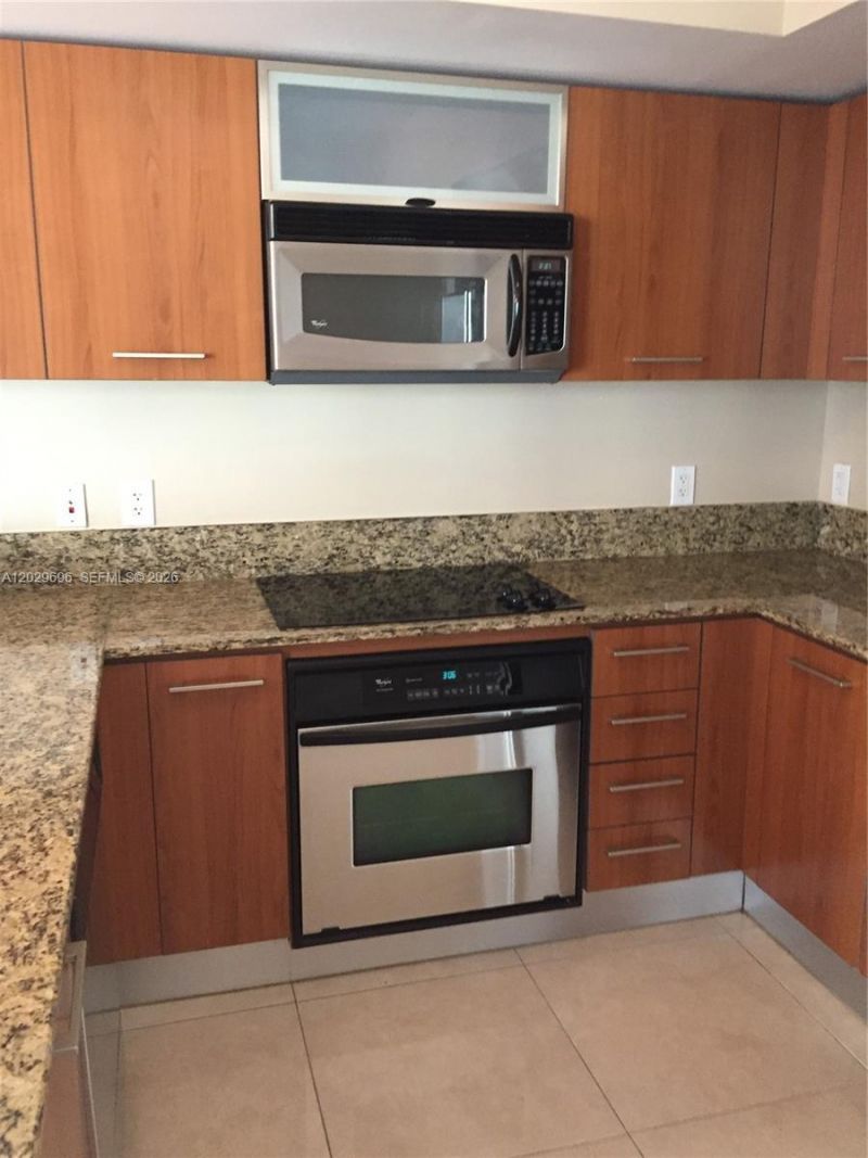 9066 SW 73rd Ct , Unit 907, Miami, FL 33156 Photo