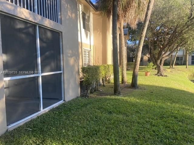 9811 Westview Dr , Unit 913, Coral Springs, FL 33076 Photo