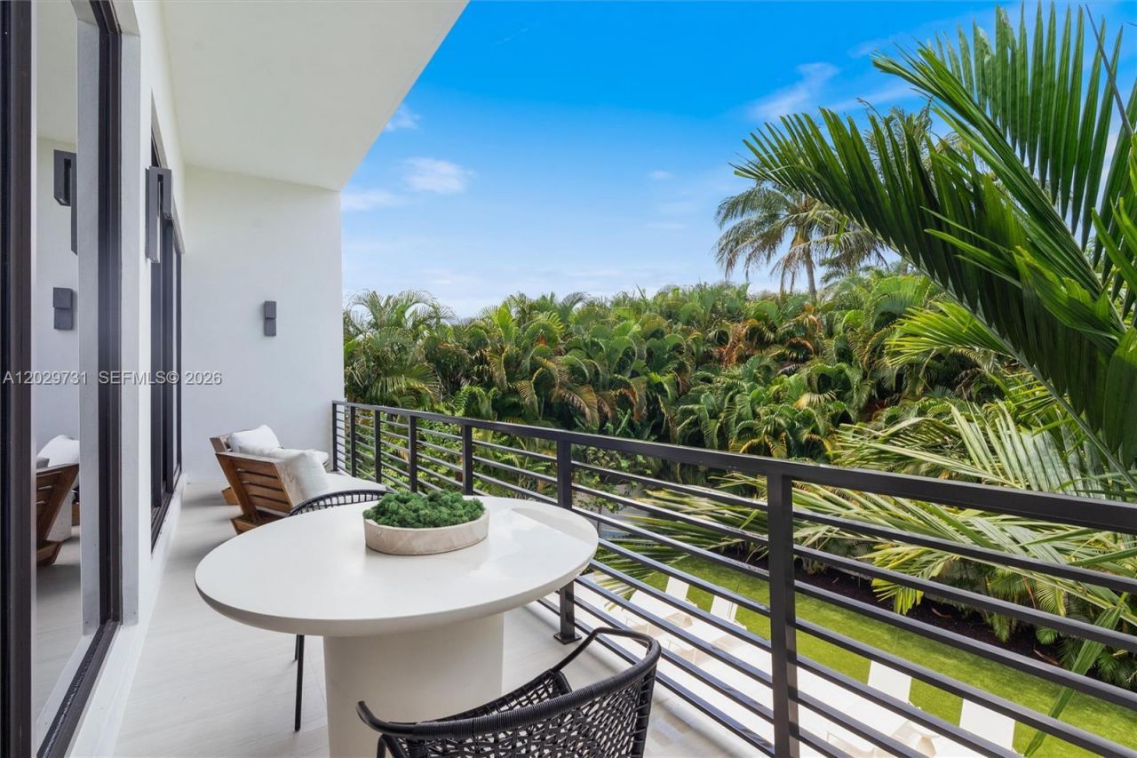 907 Witherspoon Ln , Delray Beach, FL 33483 Photo