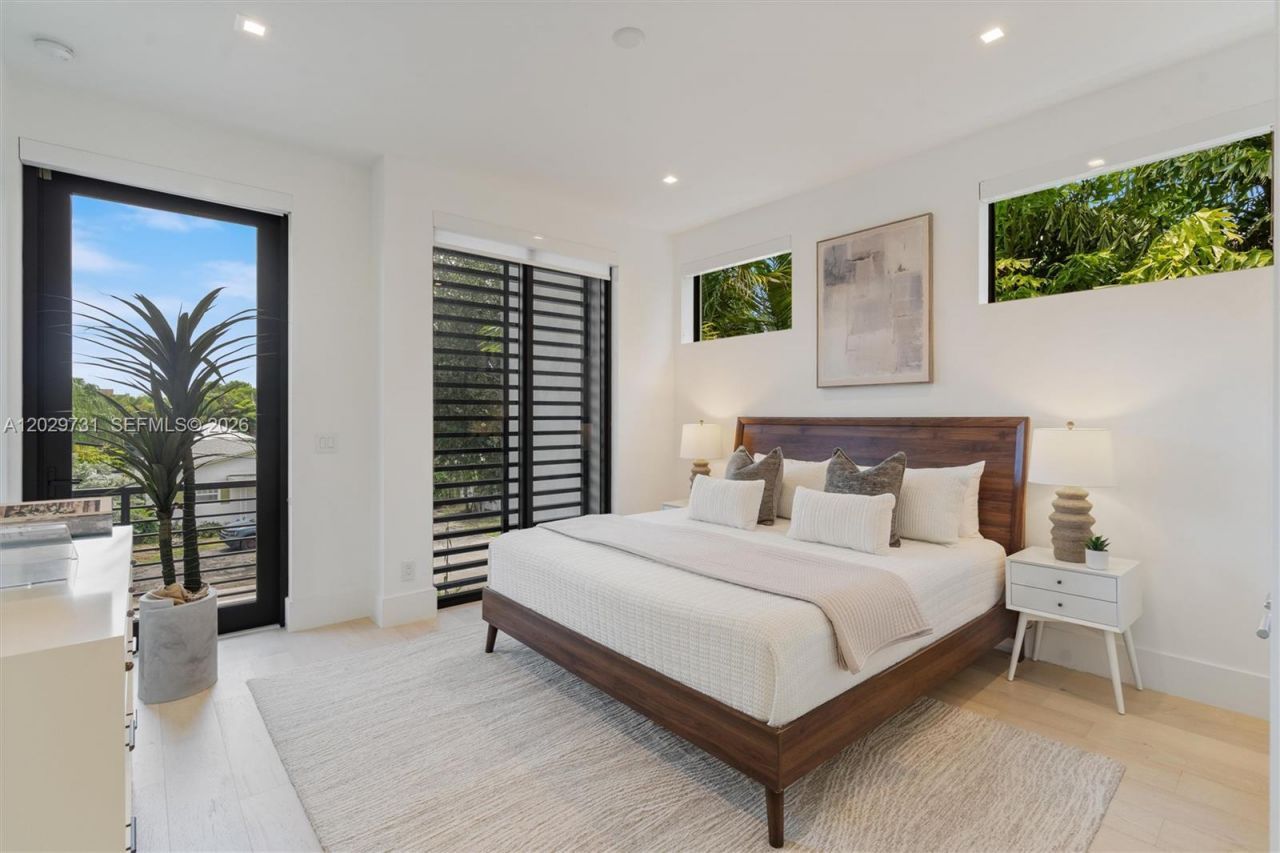 907 Witherspoon Ln , Delray Beach, FL 33483 Photo