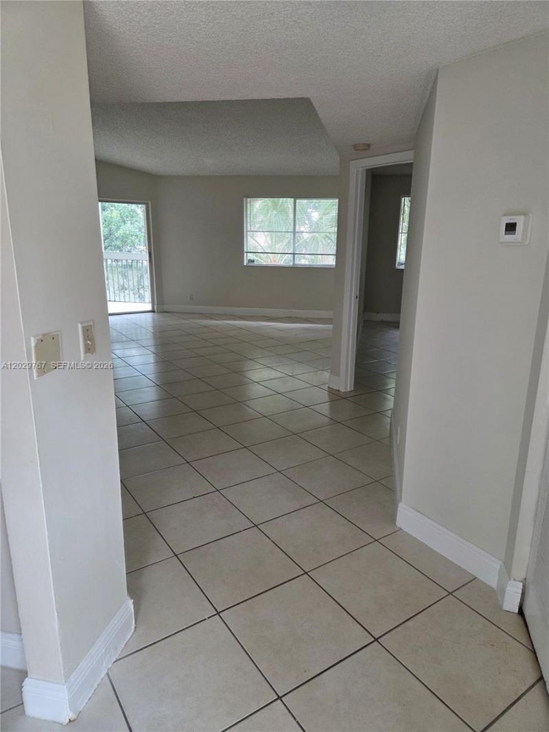 9901 Westview Dr , Unit 337, Coral Springs, FL 33076 Photo