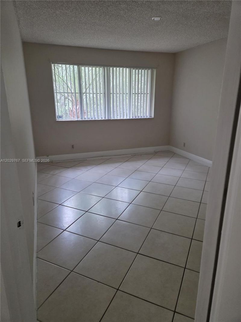 9901 Westview Dr , Unit 337, Coral Springs, FL 33076 Photo