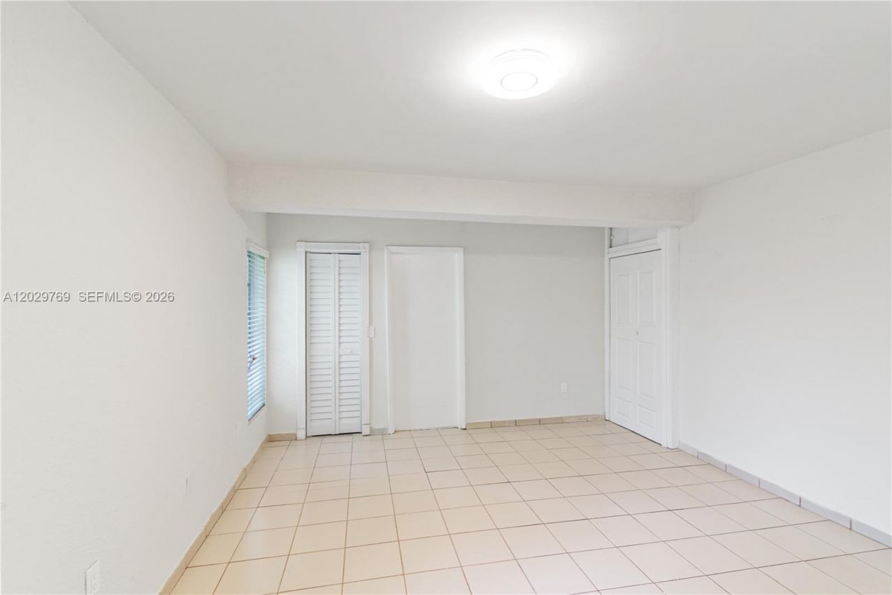210 E 61st St , Hialeah, FL 33013 Photo