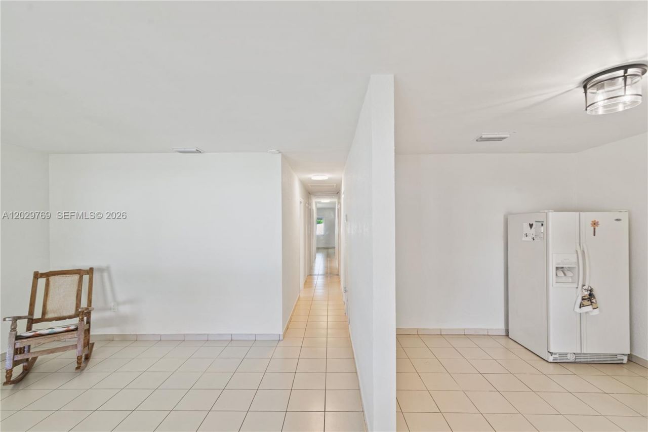 210 E 61st St , Hialeah, FL 33013 Photo