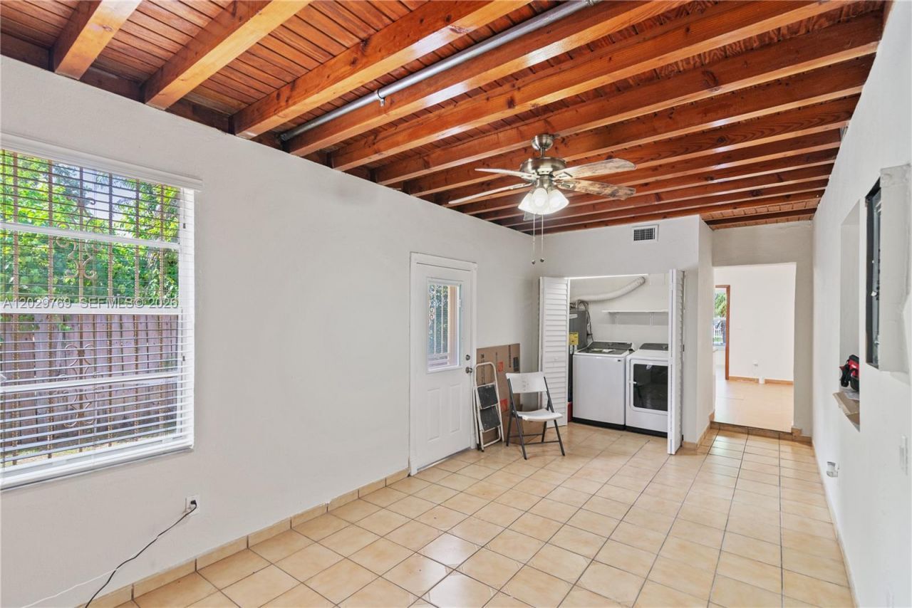 210 E 61st St , Hialeah, FL 33013 Photo