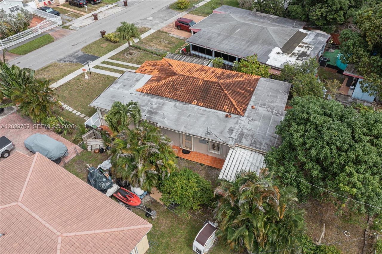 210 E 61st St , Hialeah, FL 33013 Photo