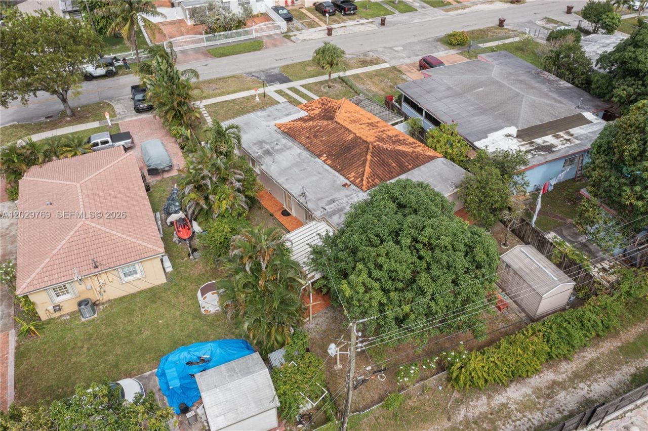 210 E 61st St , Hialeah, FL 33013 Photo