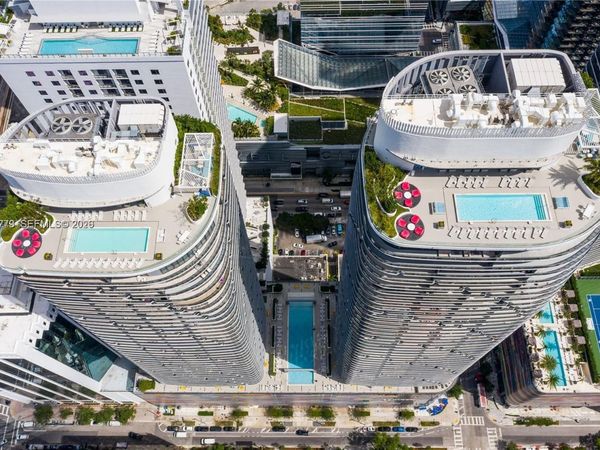 55 SW 9th St, Unit 3409, Miami, FL 33130
