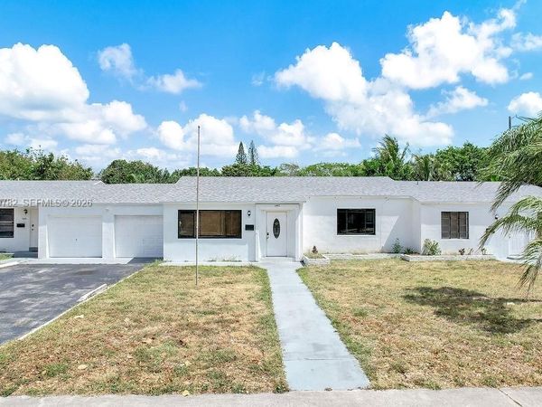 2417 Pierce St , Unit -, Hollywood, FL 33020