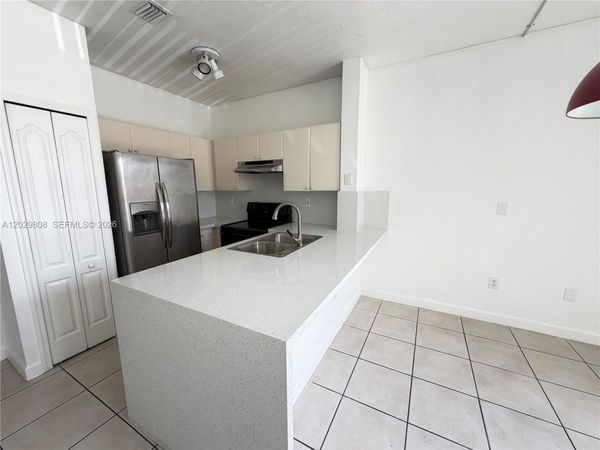 7080 NW 177th St , Unit 209-13, Hialeah, FL 33015