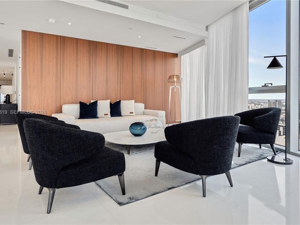 300 E Biscayne Blvd Way, Unit 5101, Miami, FL 33131