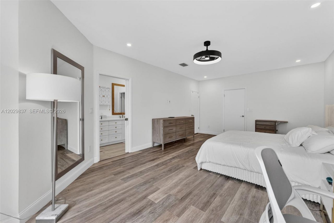 21388 Marina Cove Cir, Unit 16-G, Aventura, FL 33180 Photo