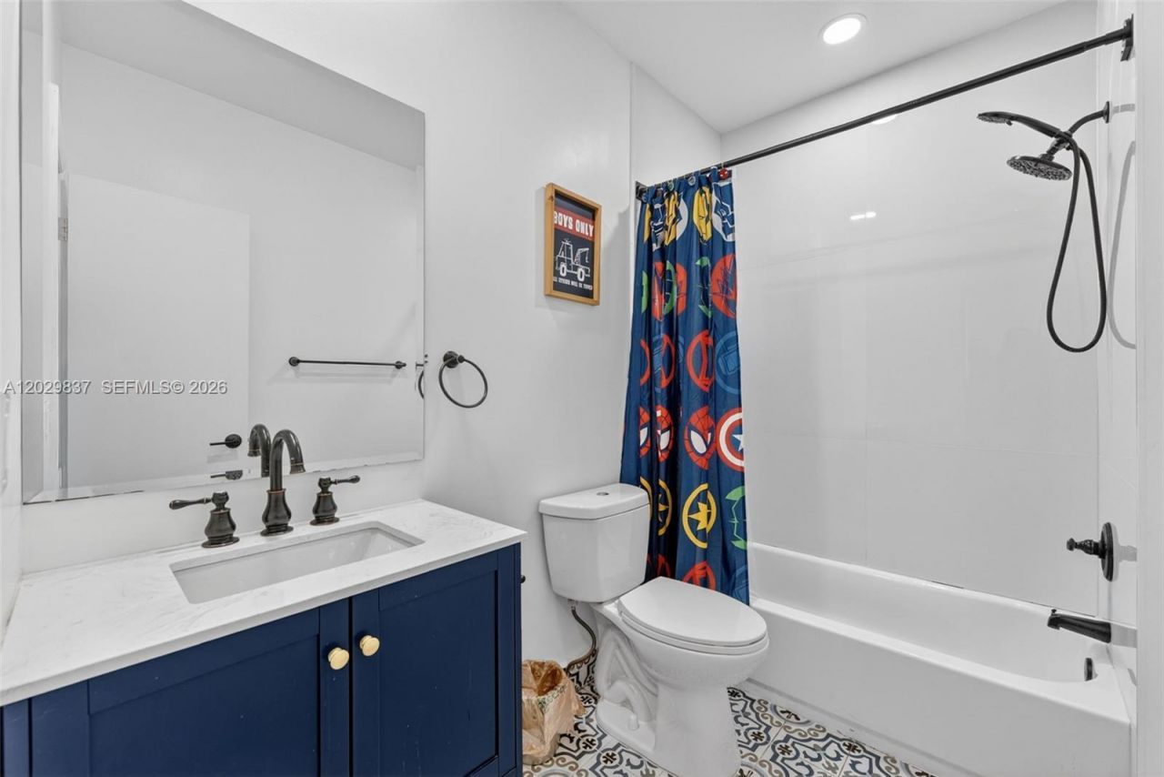 21388 Marina Cove Cir, Unit 16-G, Aventura, FL 33180 Photo