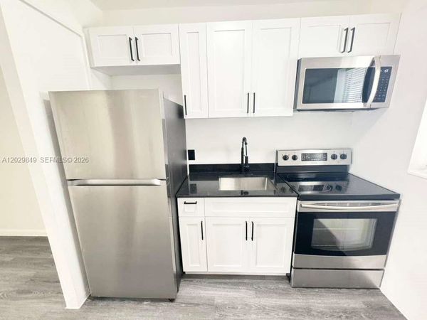 1239 Marseille Dr, Unit 103, Miami Beach, FL 33141