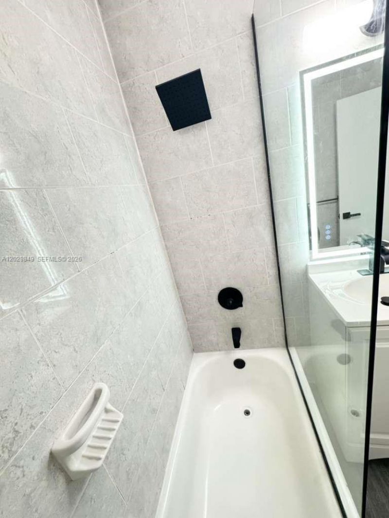 1239 Marseille Dr, Unit 103, Miami Beach, FL 33141 Photo