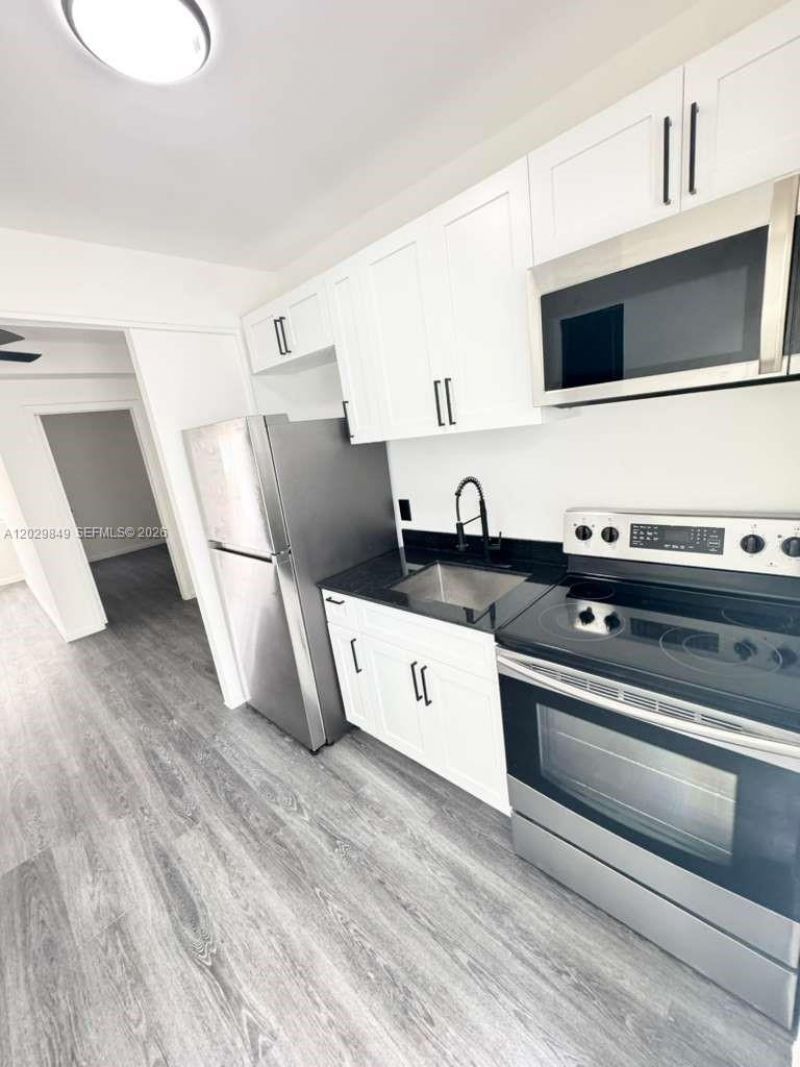 1239 Marseille Dr, Unit 103, Miami Beach, FL 33141 Photo