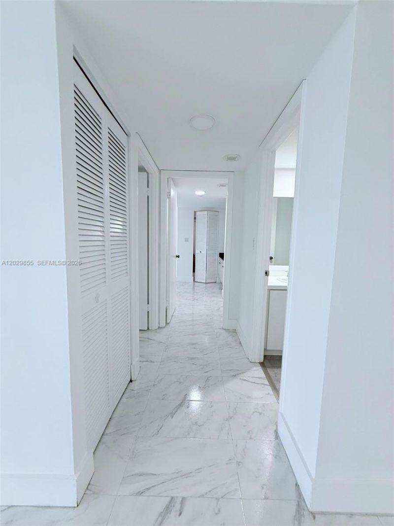 1925 Brickell Ave, Unit D610, Miami, FL 33129 Photo