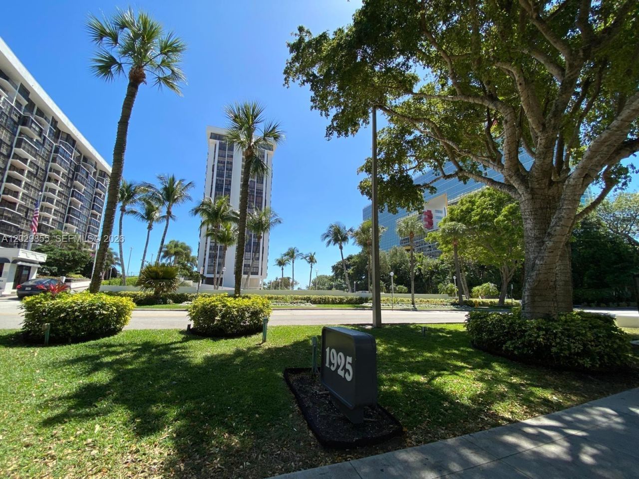 1925 Brickell Ave, Unit D610, Miami, FL 33129 Photo