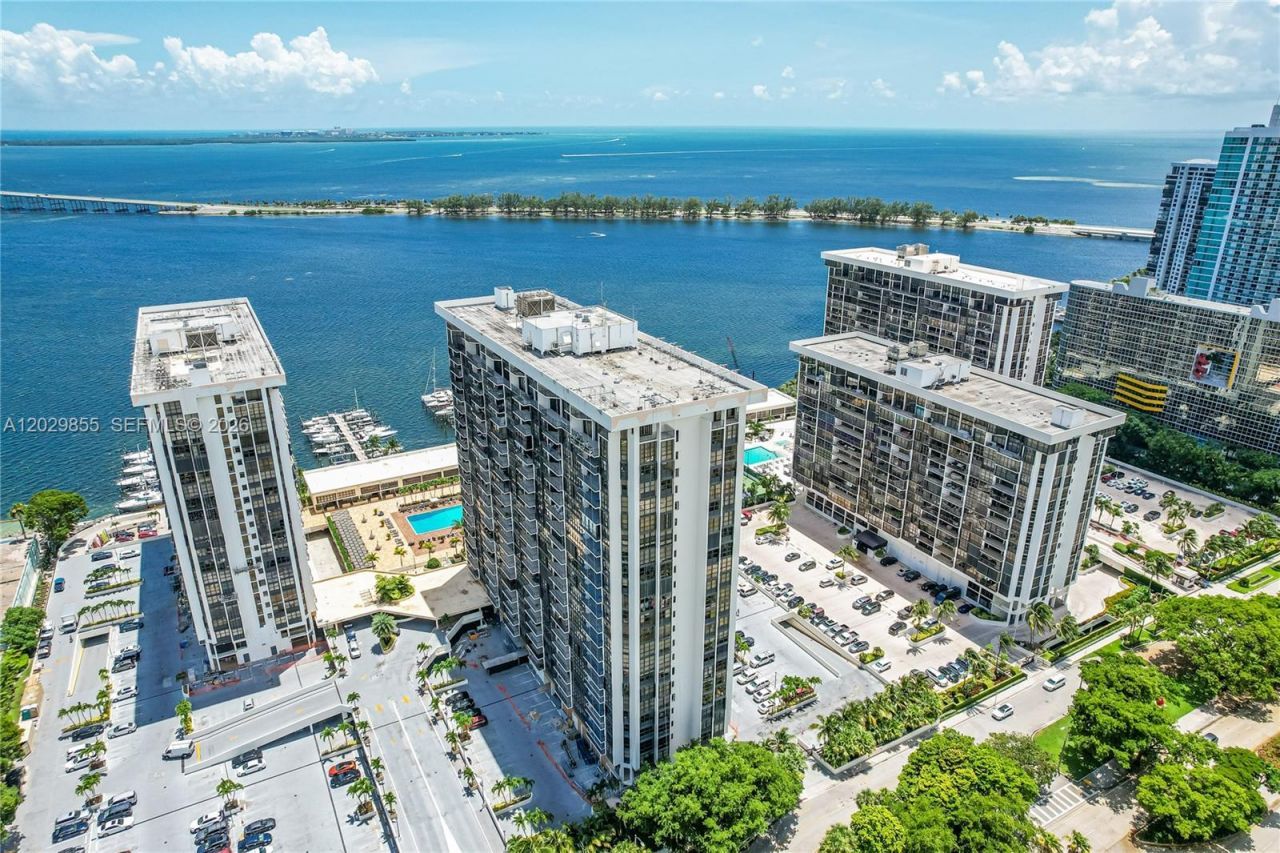 1925 Brickell Ave, Unit D610, Miami, FL 33129 Photo