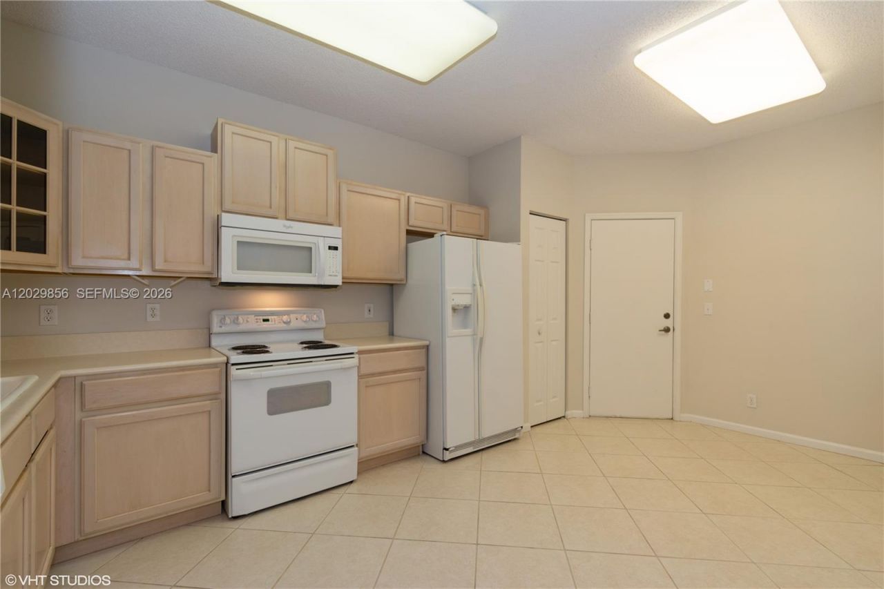 8272 Via Serena , Boca Raton, FL 33433 Photo