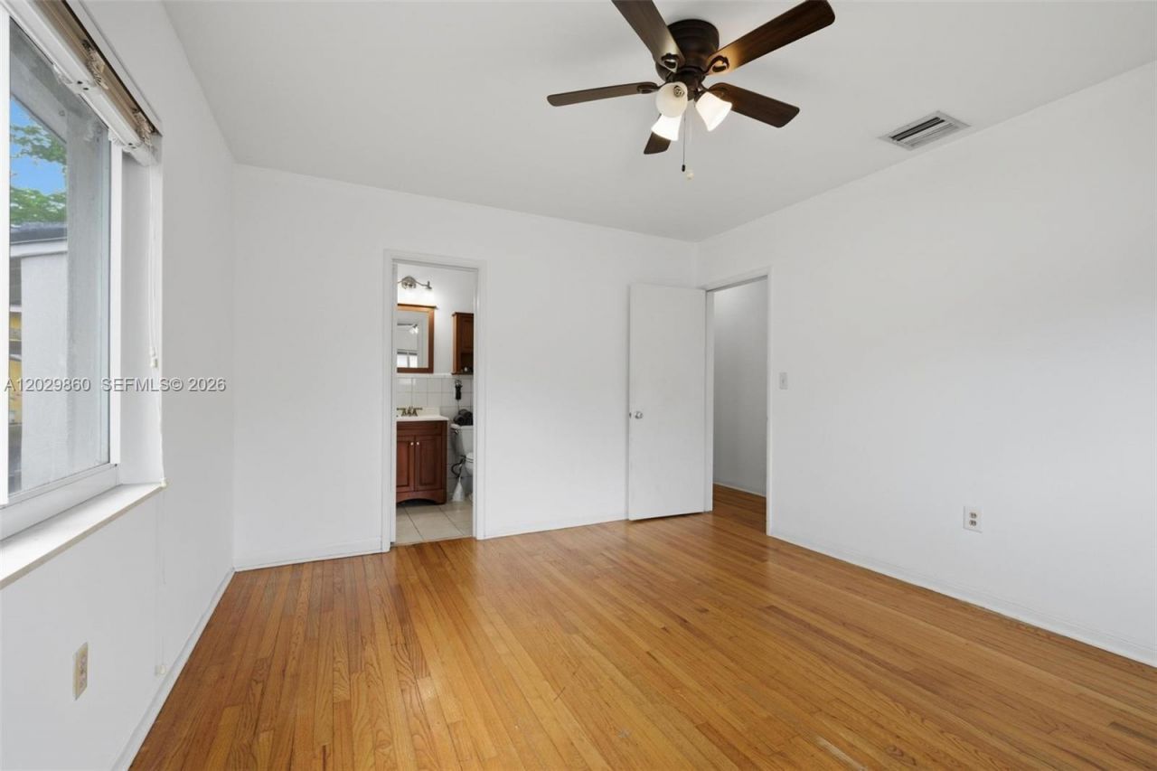 14 NE 108th St, Miami Shores, FL 33161 Photo