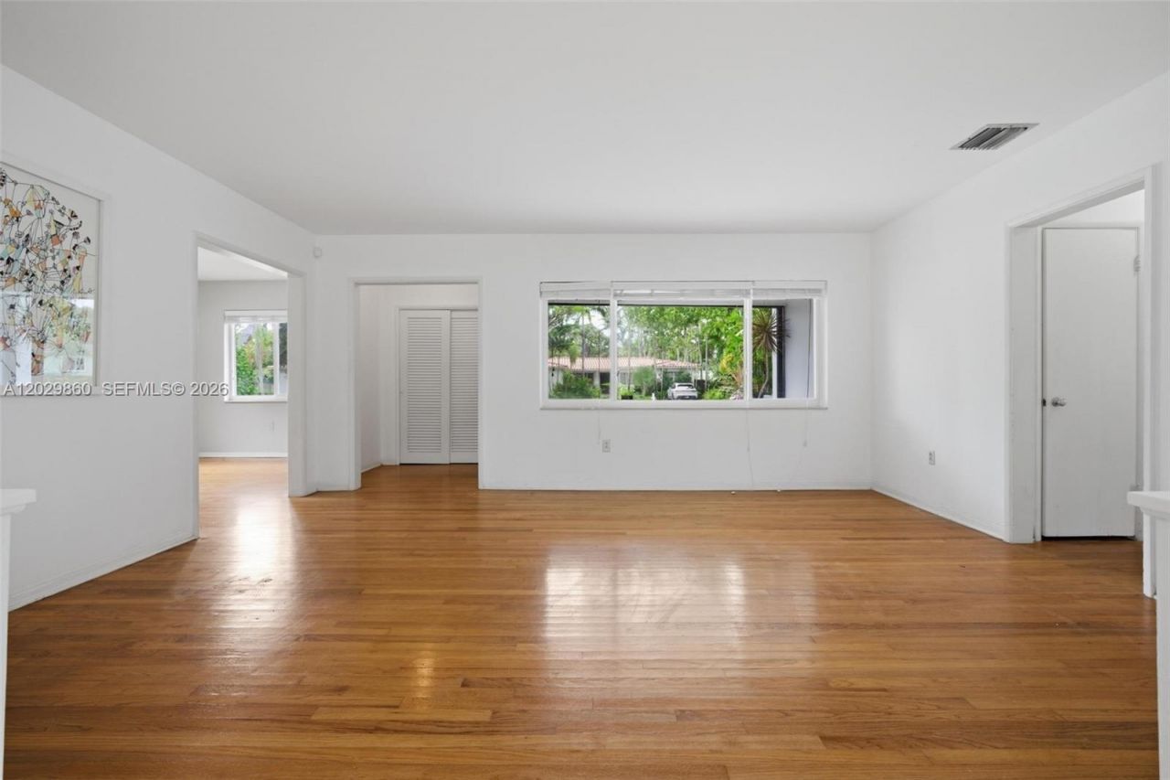 14 NE 108th St, Miami Shores, FL 33161 Photo