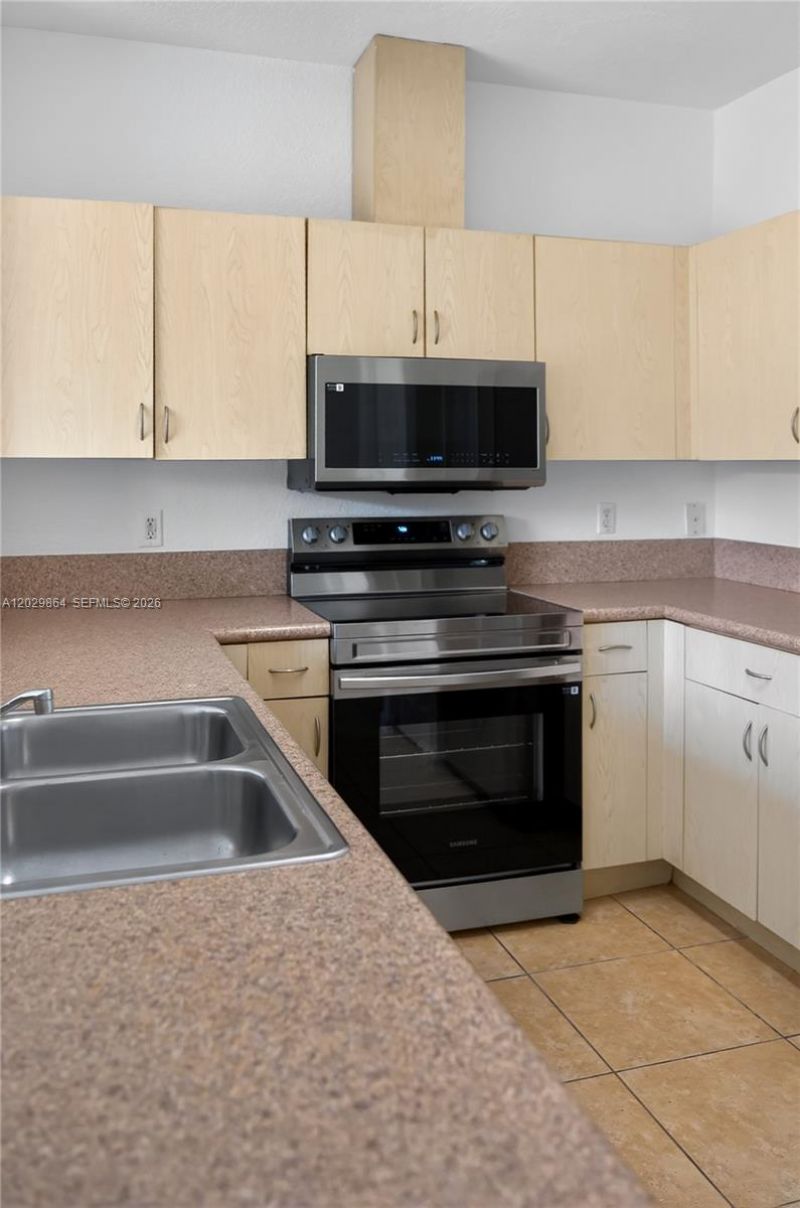 12080 SW 268th St, Unit 28, Homestead, FL 33032 Photo