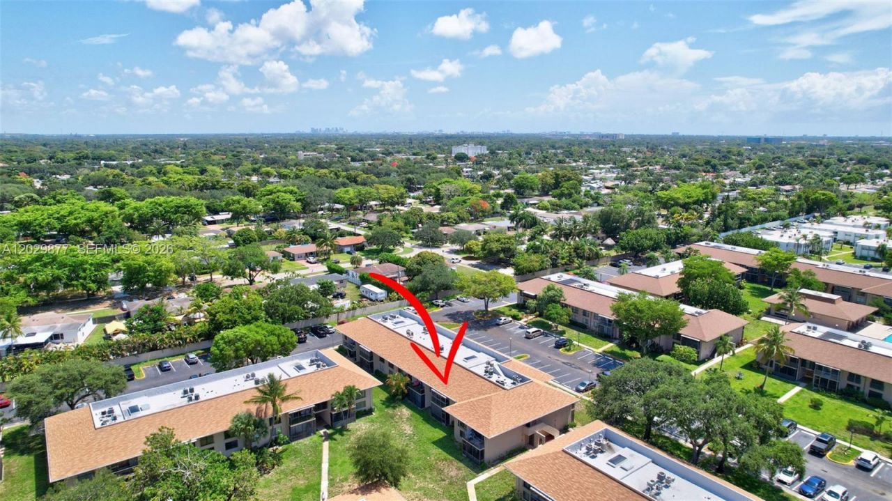 5821 Washington St , Unit 30, Hollywood, FL 33023 Photo